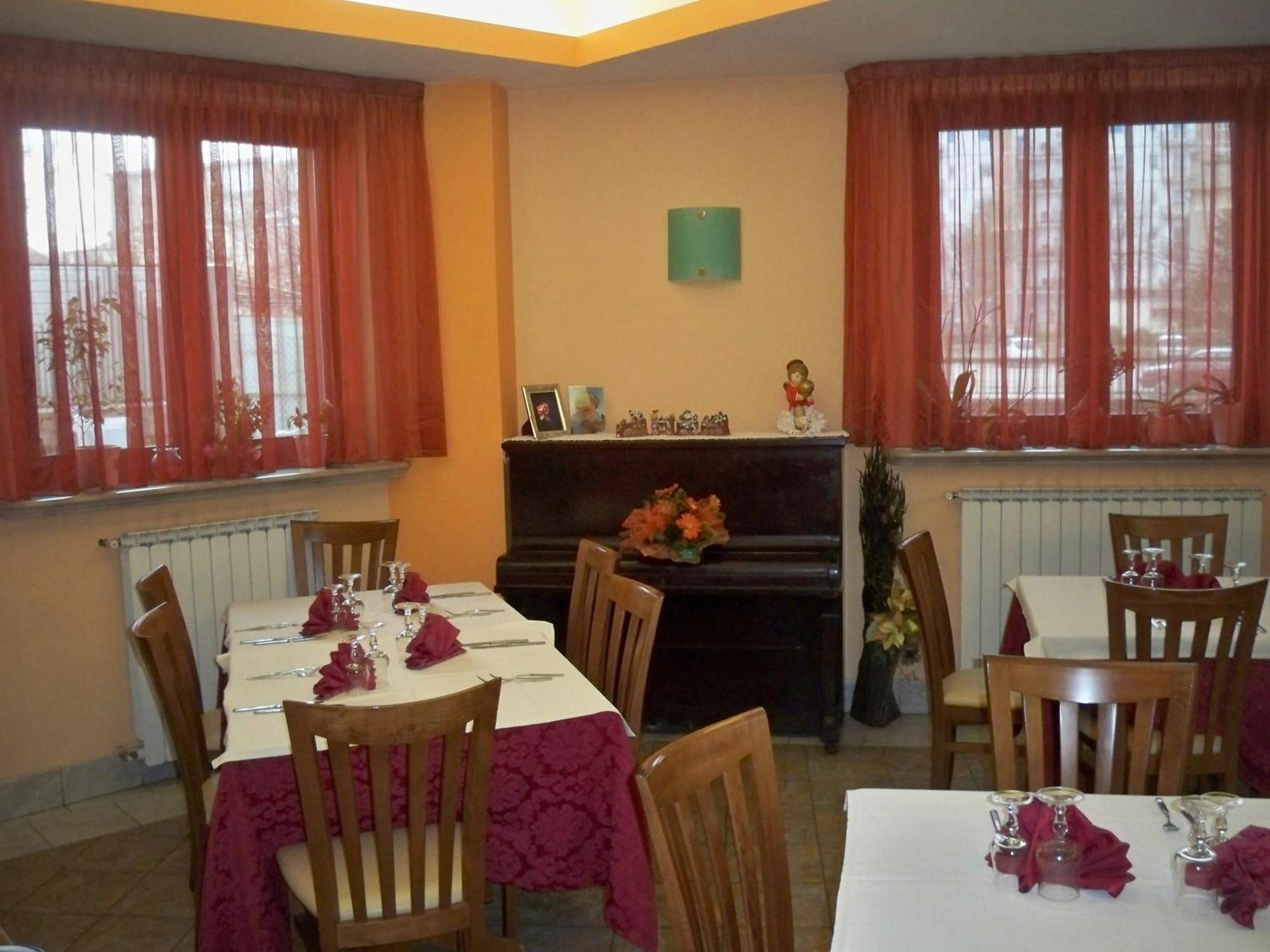 Albergo Corradetti Castel Di Sangro Extérieur photo