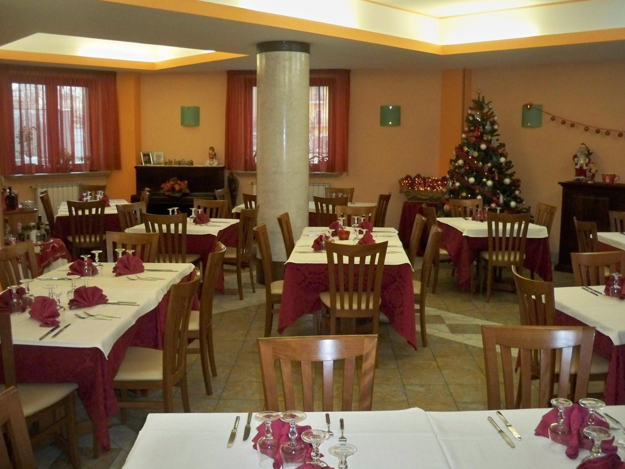 Albergo Corradetti Castel Di Sangro Extérieur photo