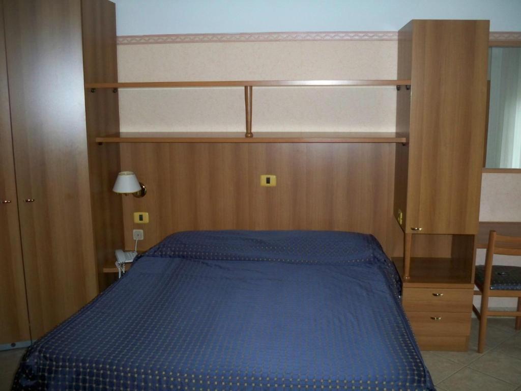 Albergo Corradetti Castel Di Sangro Chambre photo
