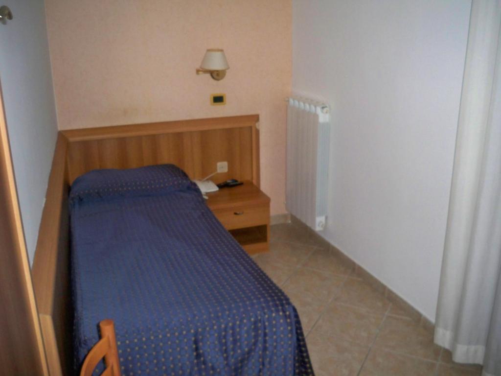 Albergo Corradetti Castel Di Sangro Chambre photo